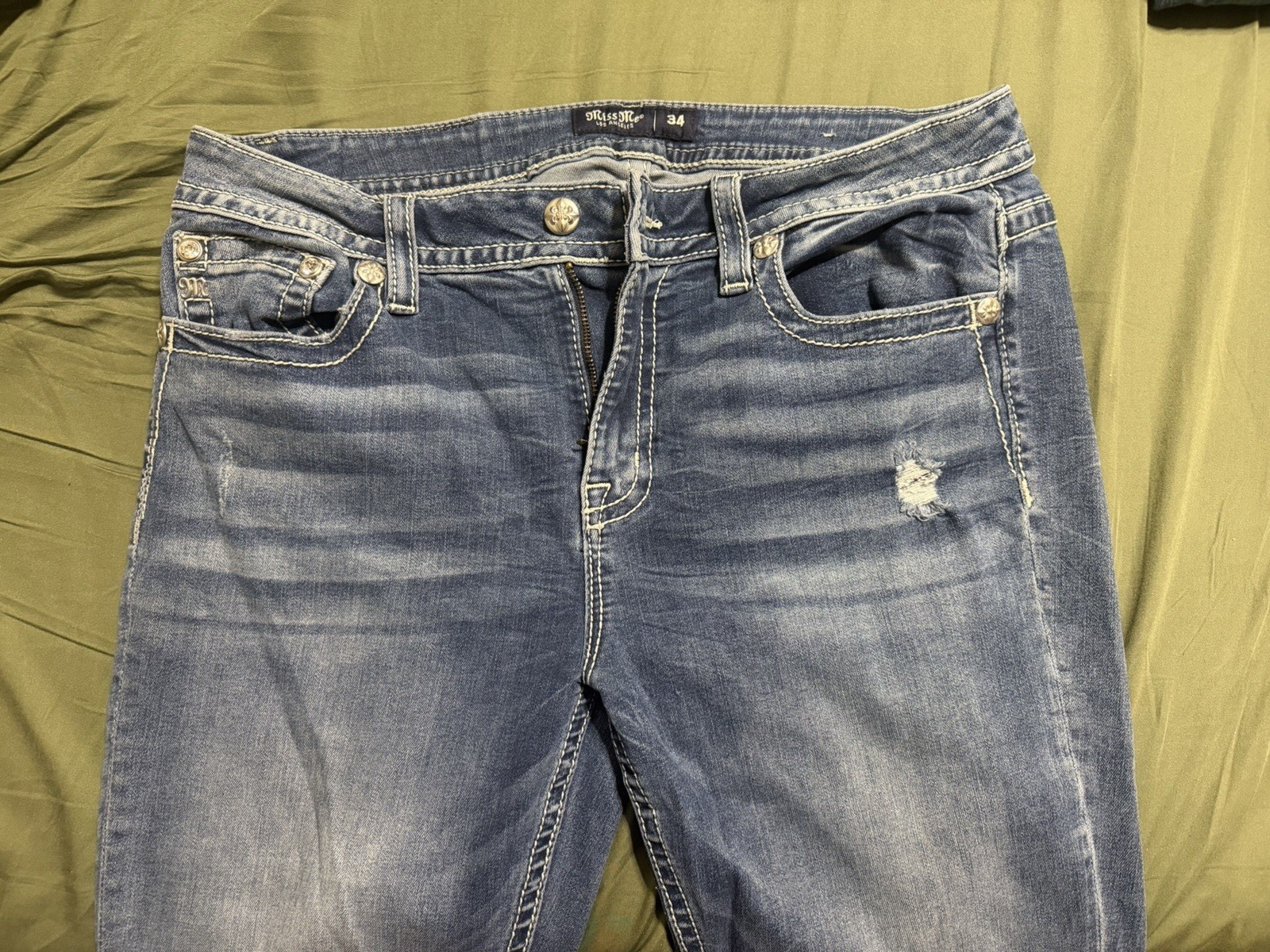 Silver Jeans Skinny Slim Fit Mid Rise Medium Wash Blue Embroidered 5-Pocket