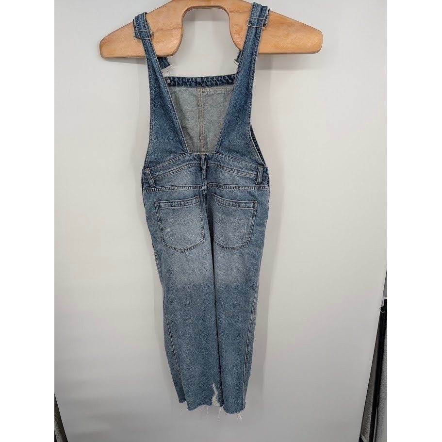 Free People We the Free Denim Overalls light blue distressed Women’s sz 27