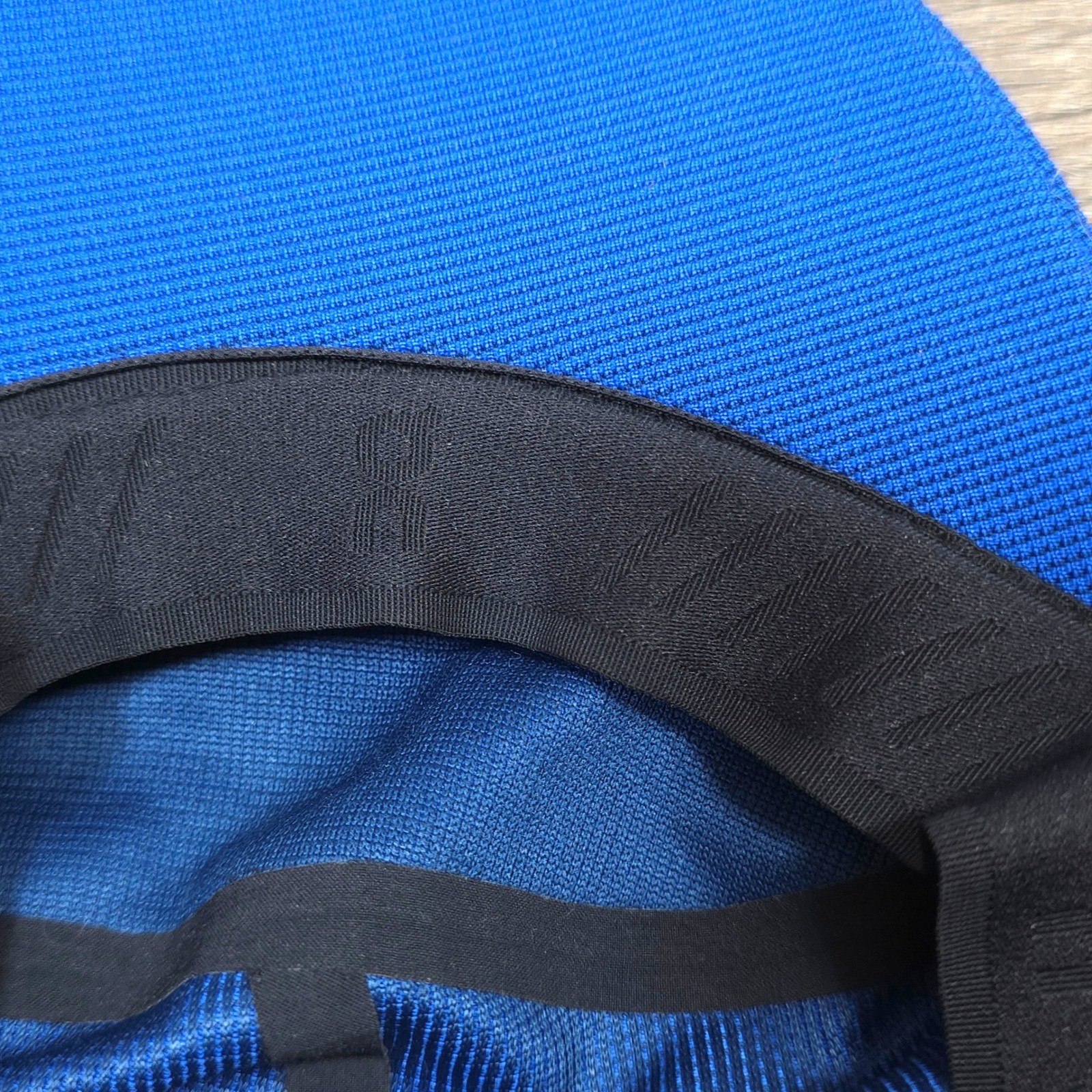 Moulded Running Hat Cap Strap Back On Lightweight Mens Blue Athletic Gym Workout
