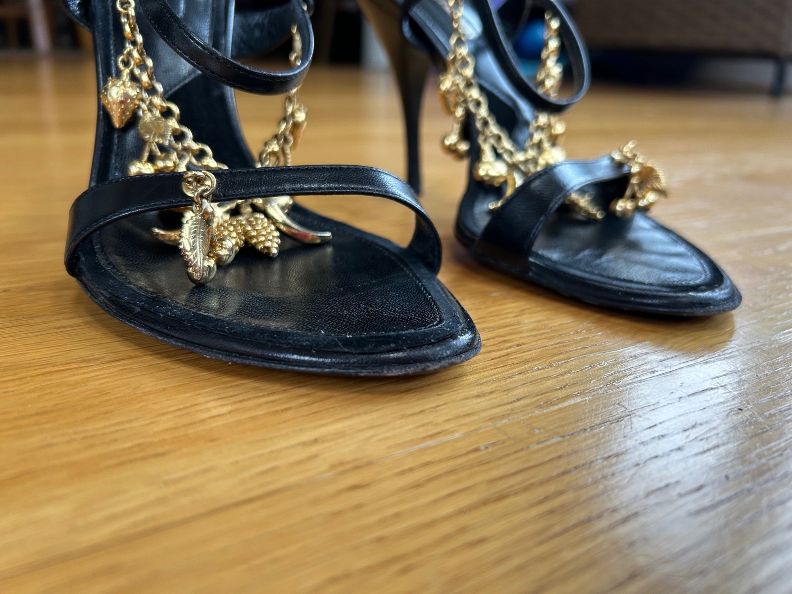 CESARE PACIOTTI Black Leather Charm-Embellished Slingback Sandals IT 37 Good Box