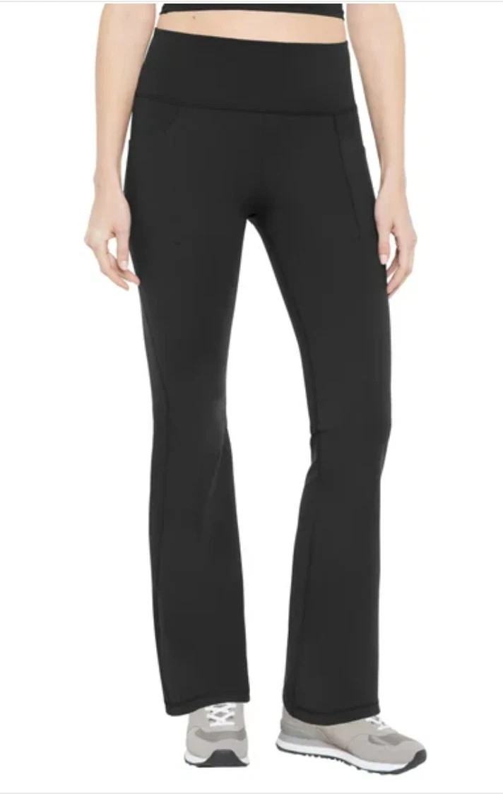 GapFit Women’s Flare Legging. Black or Green XS, S, M, L or XL NWT
