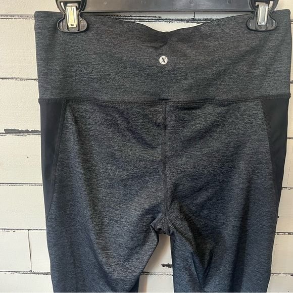 Xersion Gray and Black Leggings with White Side Panels
