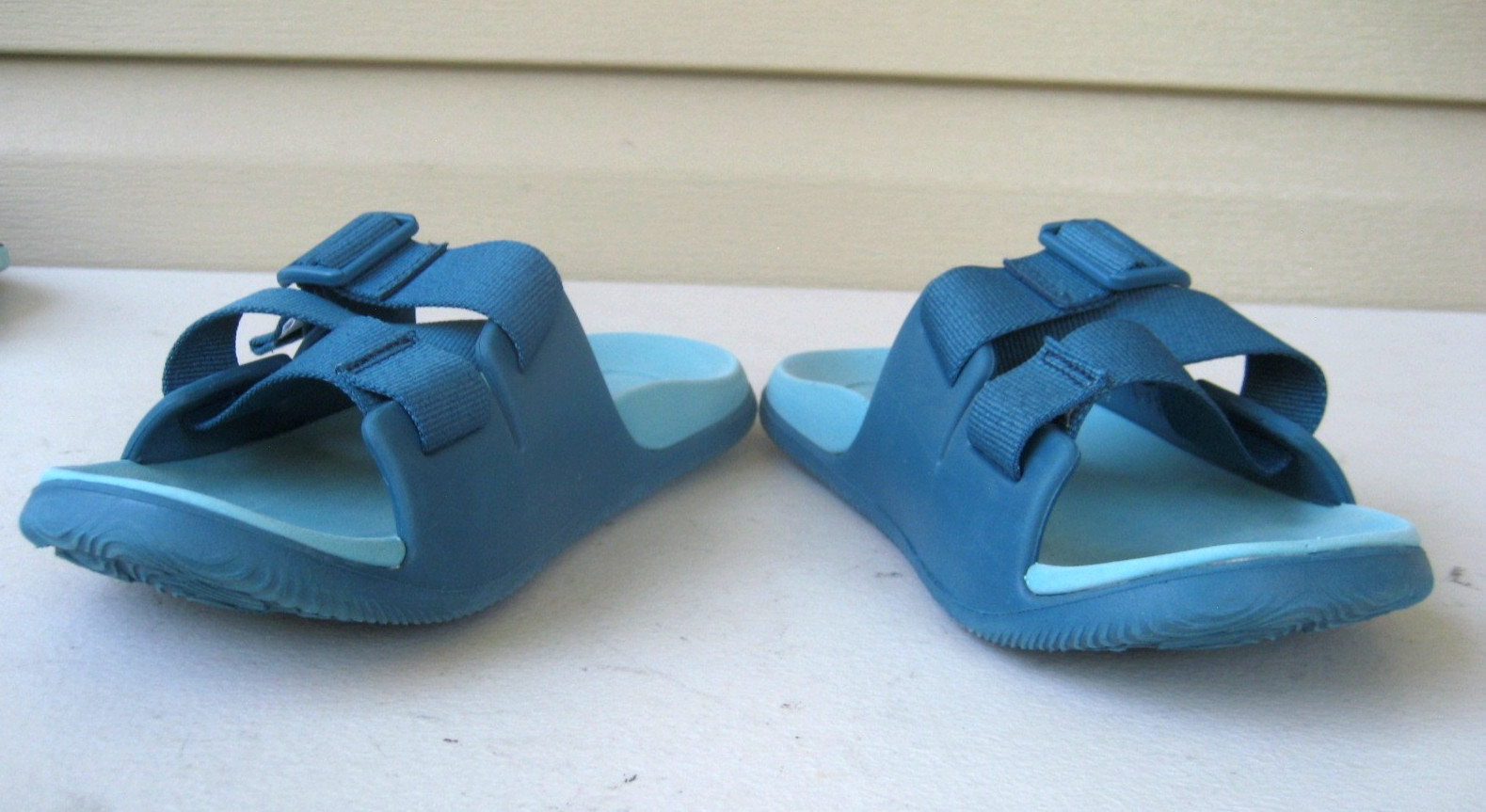 Chaco Chillos Womens Size 8 Blue Comfort Slides Sandals Water Sporty EXCELLENT