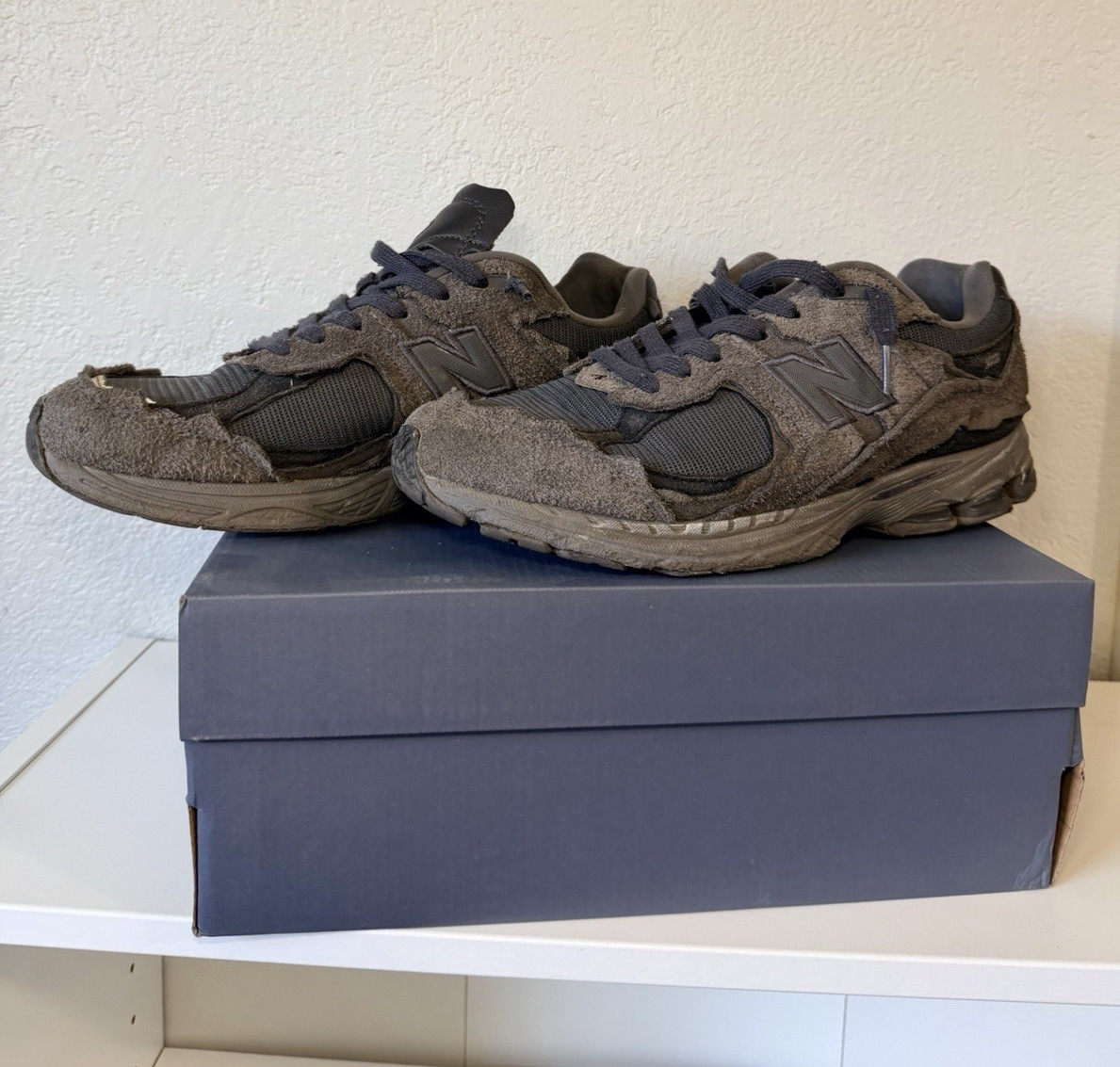New Balance 2002R Protection Pack Phantom Suede M2002RDB