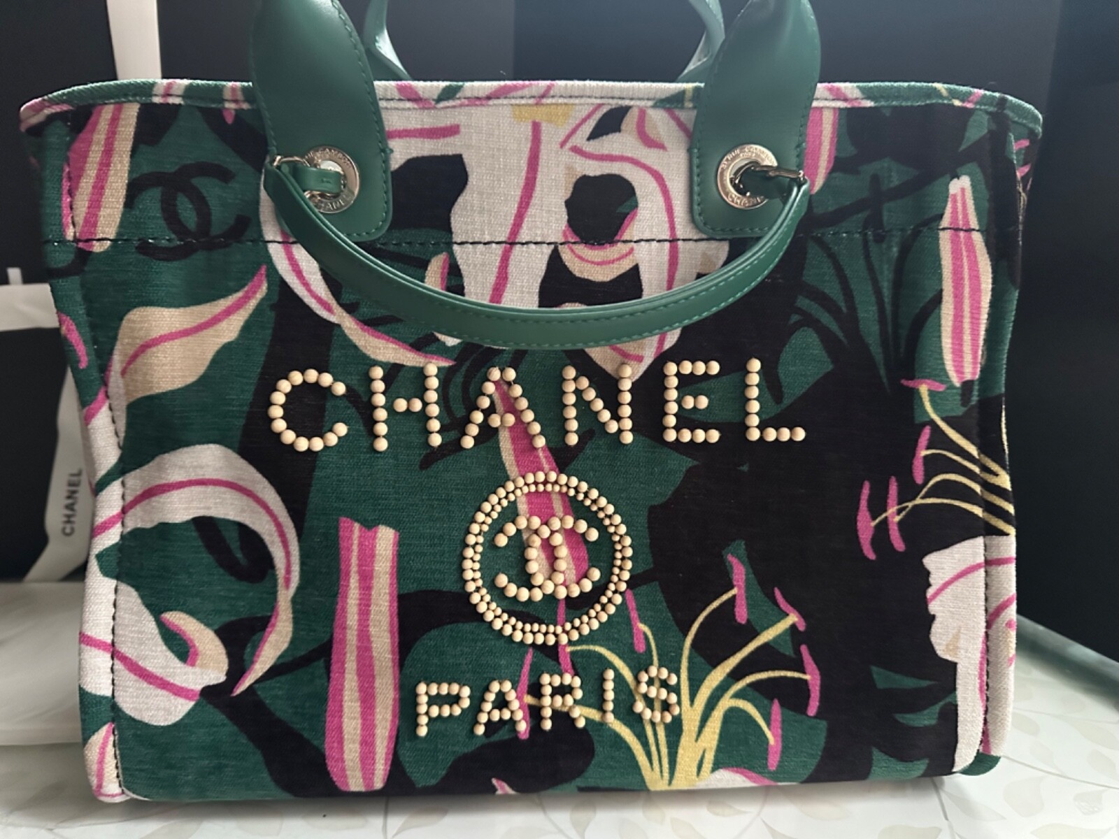 New 23A CHANEL LARGE Shopping Deauville Tote Pink Lilly Green Black + Pouch Bag