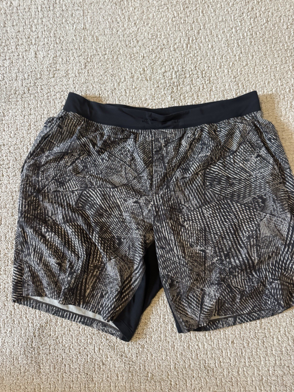 Lot Of 3 Pairs Of Men’s Lululemon Shorts ALL LINERLESS Size XXL 2XL 9” Inseam