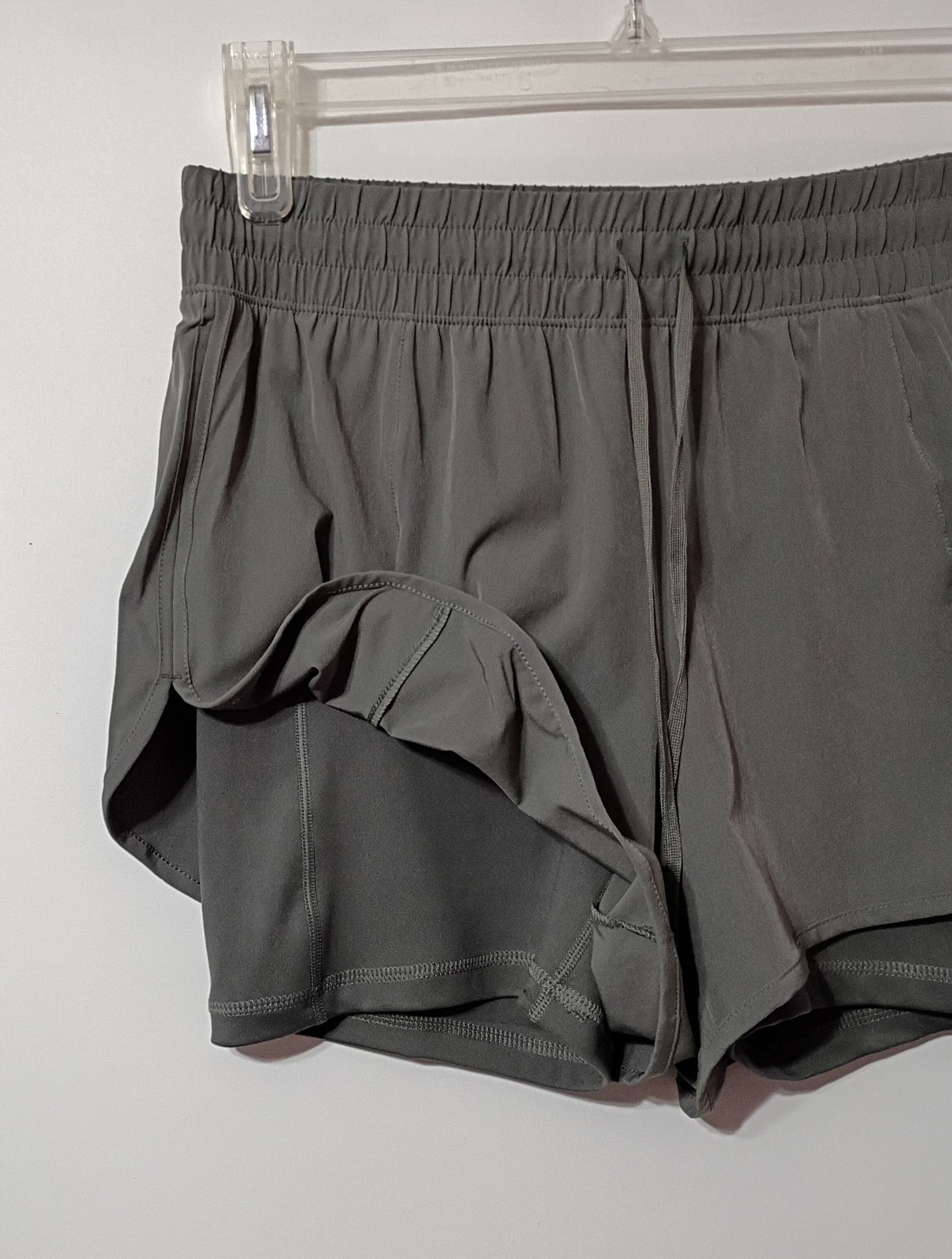 90° Degree by Reflex Lightstreme Alpine 2-in-1 Short Women L Basil Athletic NWT