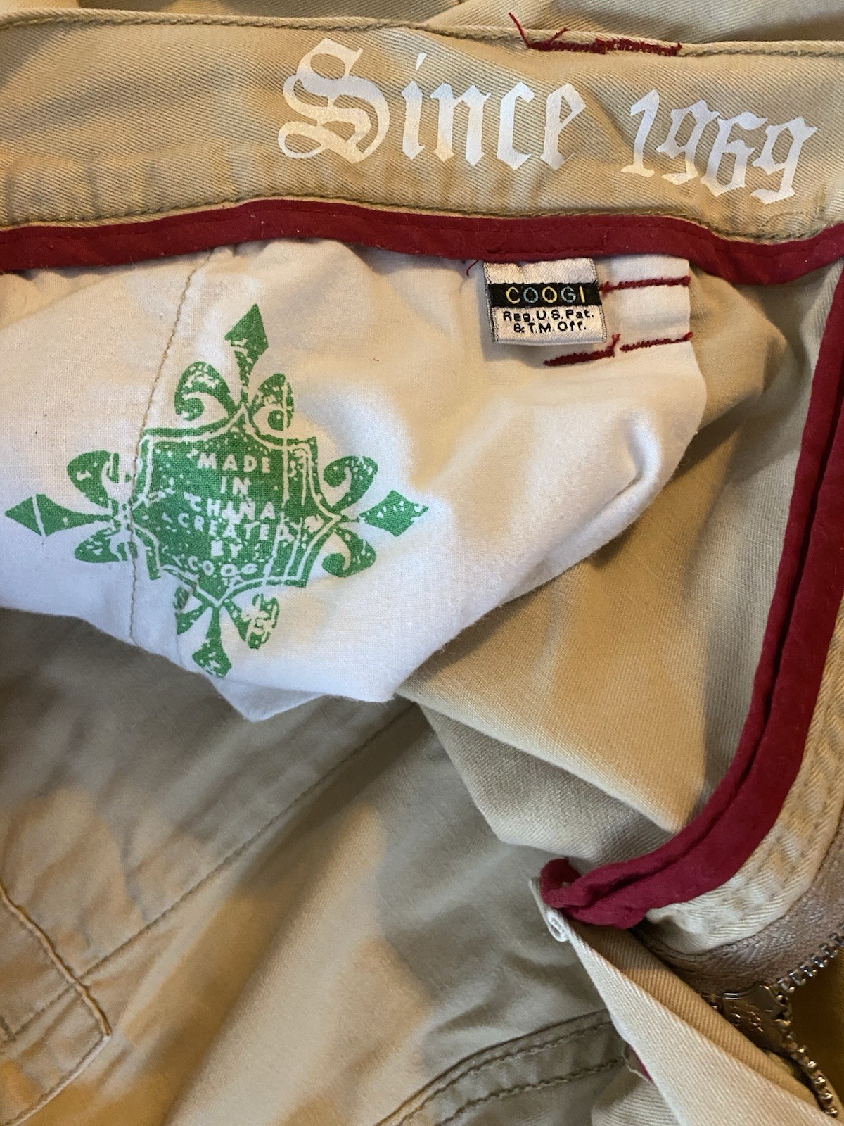 VINTAGE Y2K COOGI Men’s Beige Canvas Cotton Cargo Shorts Size 40. Biker Hip Hop