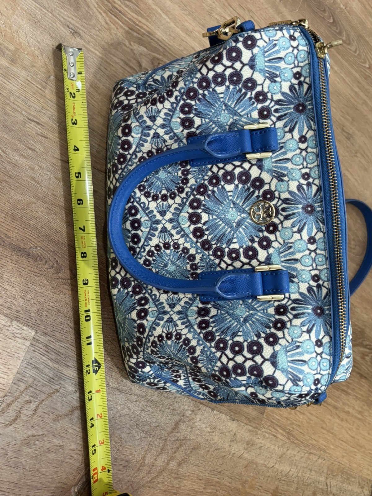 Tory Burch Robinson Printed Triangle Tote Blue