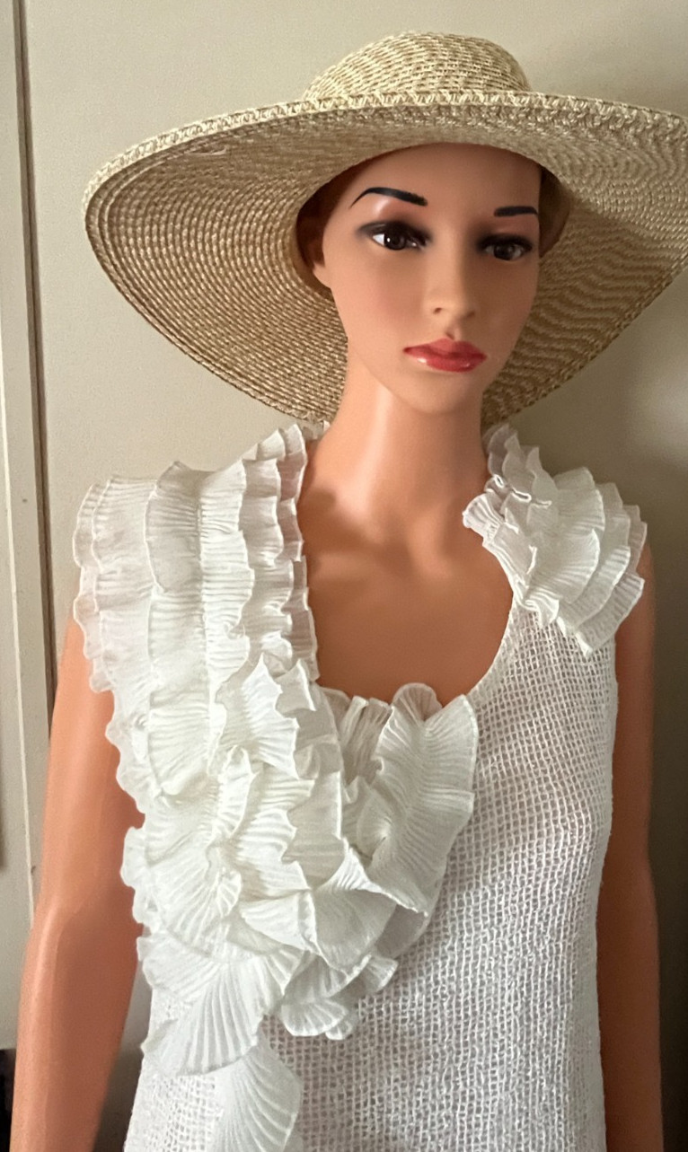 NINE WEST WOMEN’S WIDE BRIM FLOPPY STYLE SUN HAT APPROX. 21-22 IN SIZE M