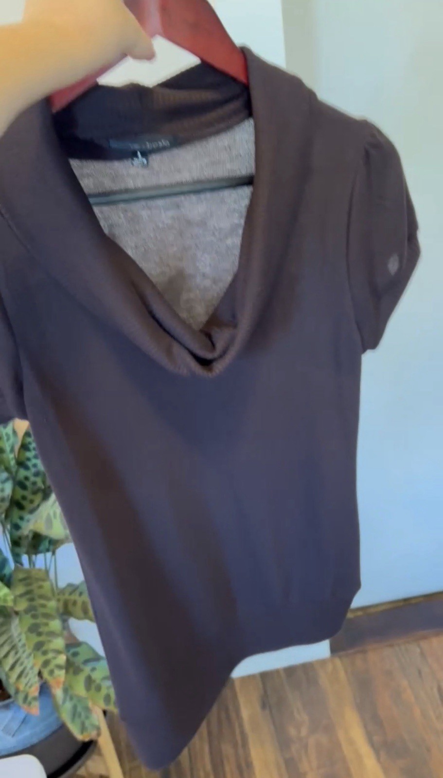 Active Basic Women’s Brown Solid Knit Cowl Neck Short Sleeve Pullover Sweater L