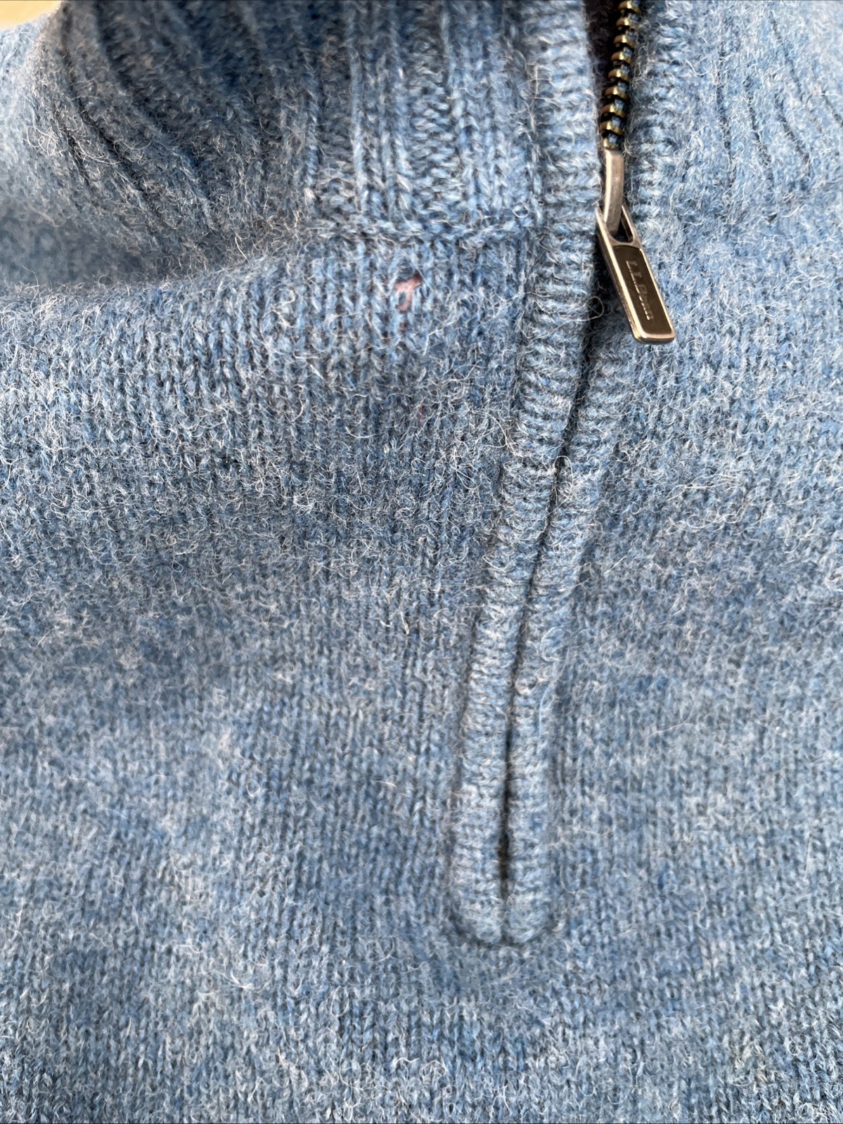 LL Bean Mens 100% Wool Shetland Sweater 1/4 Zip Pullover Elbow Patch Blue Size L