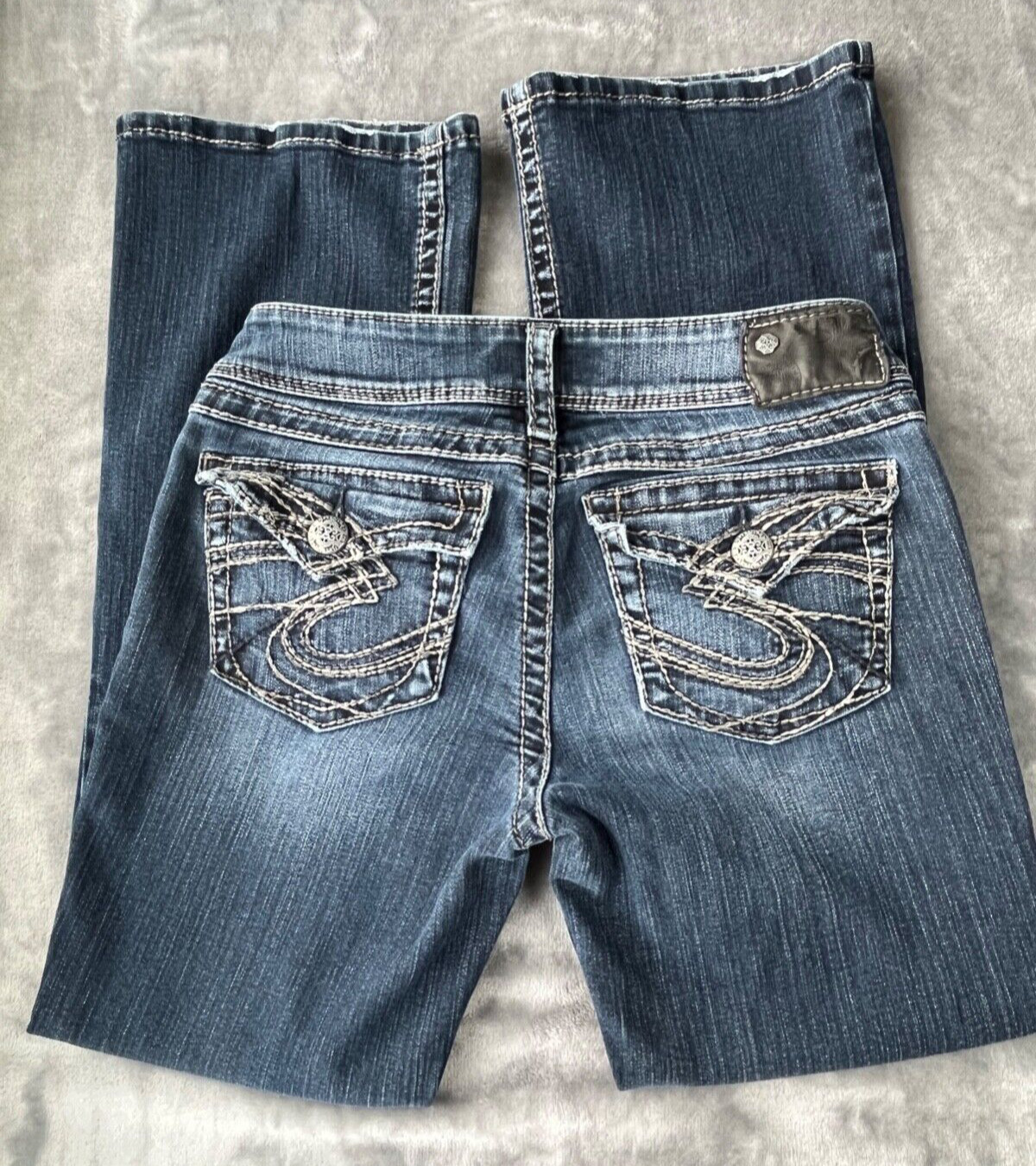 Silver Suki Surplus Women’s Size 27 Mid-Rise Jeans