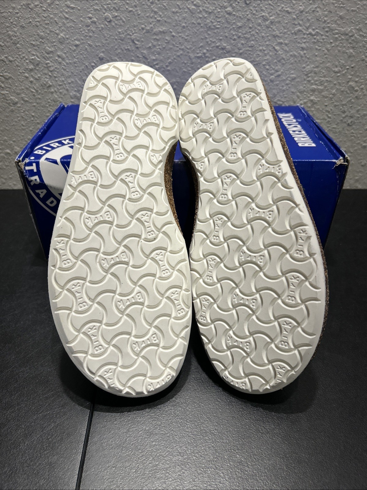 Birkenstock Callan Suede Navy EU 43 US M10 Mens