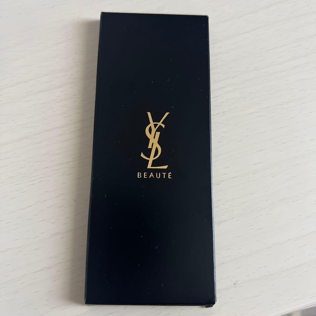 Yves Saint Laurent Comb Black New from Japan