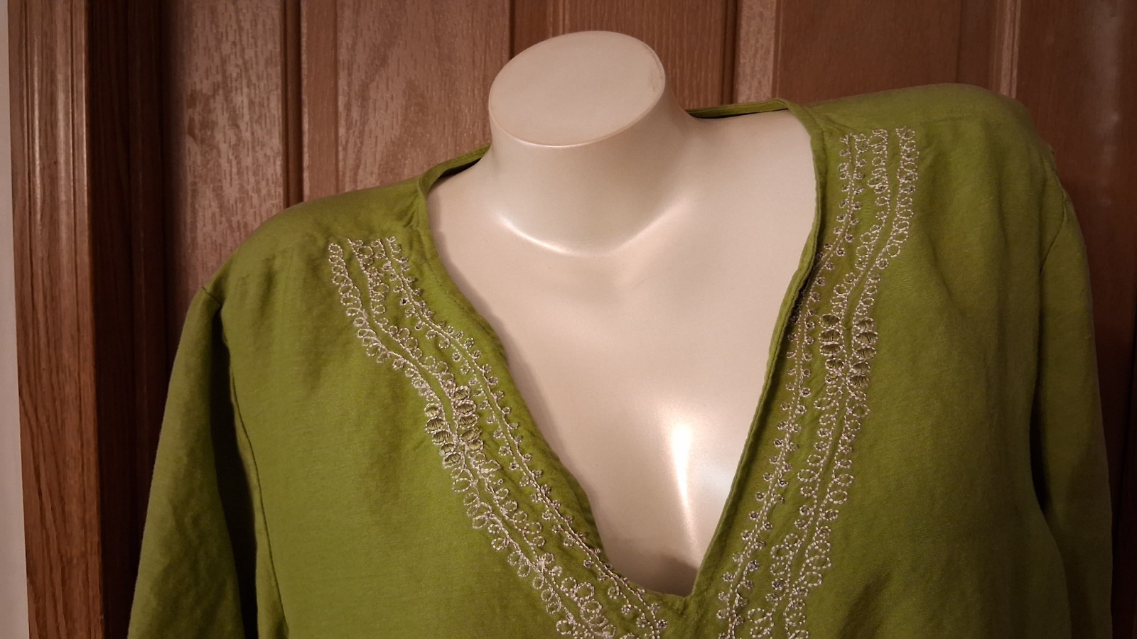 Caren Sport Green Blouse V-Neck With Embroidery Bracelet Sleeves Plus Size 3X