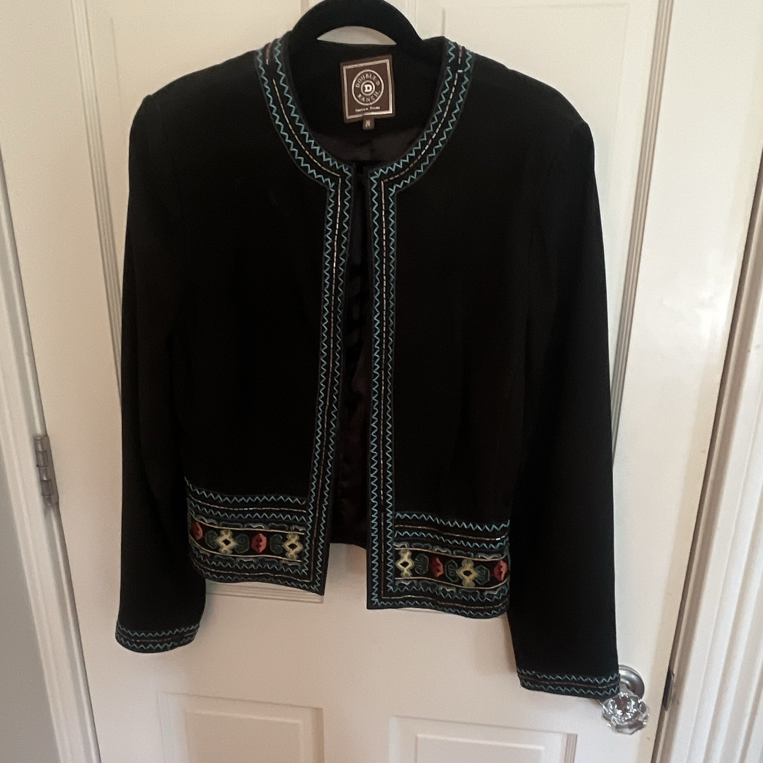 Double D Ranch size M women’s suede beaded jacket with embroidery.