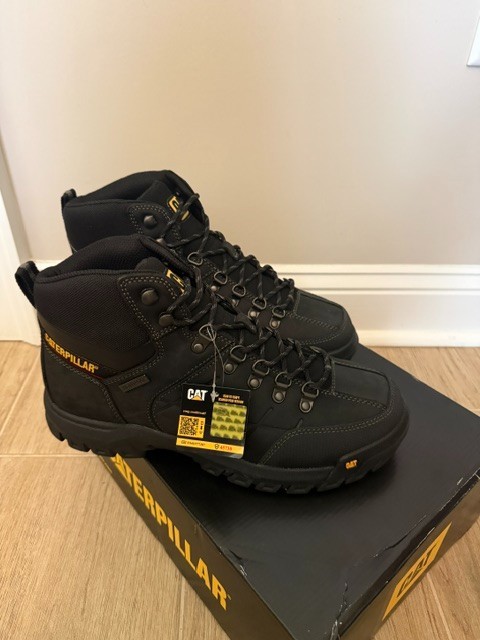 CAT THRESHOLD WP Waterproof SR Slip Resistant 10.5