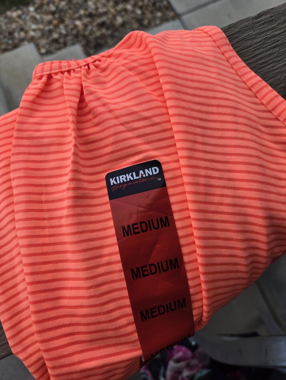 NWT Kirkland Signature Coral Stripe Performance Tank Top Women’s Size Medium