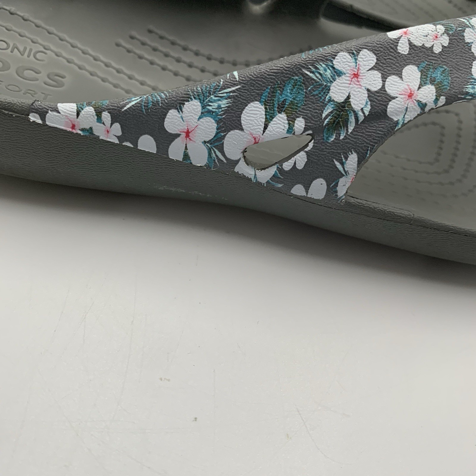 Crocs Womens Kadee ll Floral Thing Flip Flops Size 11