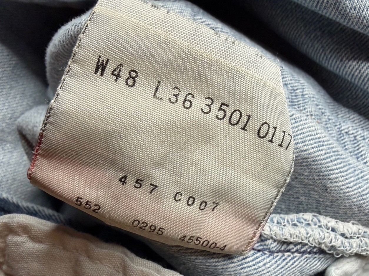 Vintage Levi’s 501 Straight Leg Made In USA Denim Jeans | 45 x 30*