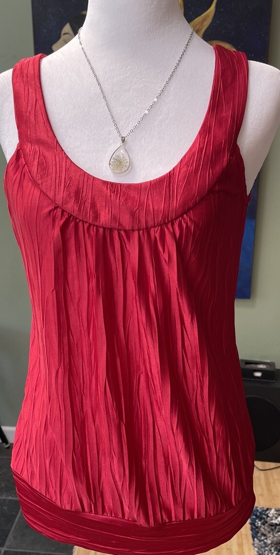 B Wear Red Sleeveless Top 200% Polyester Women’s Med