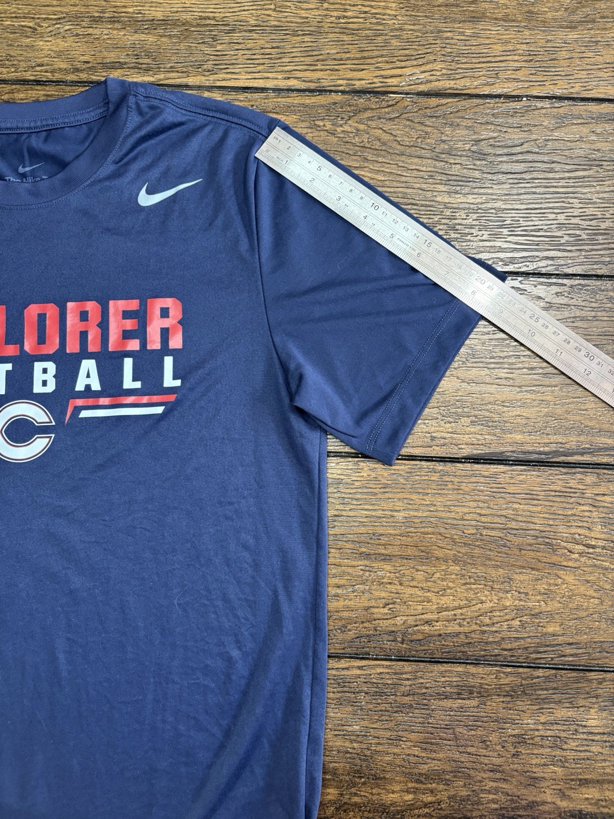 Nike Dri-FIT Size Small unisex Tee Breathable Crew Neck Football color blue