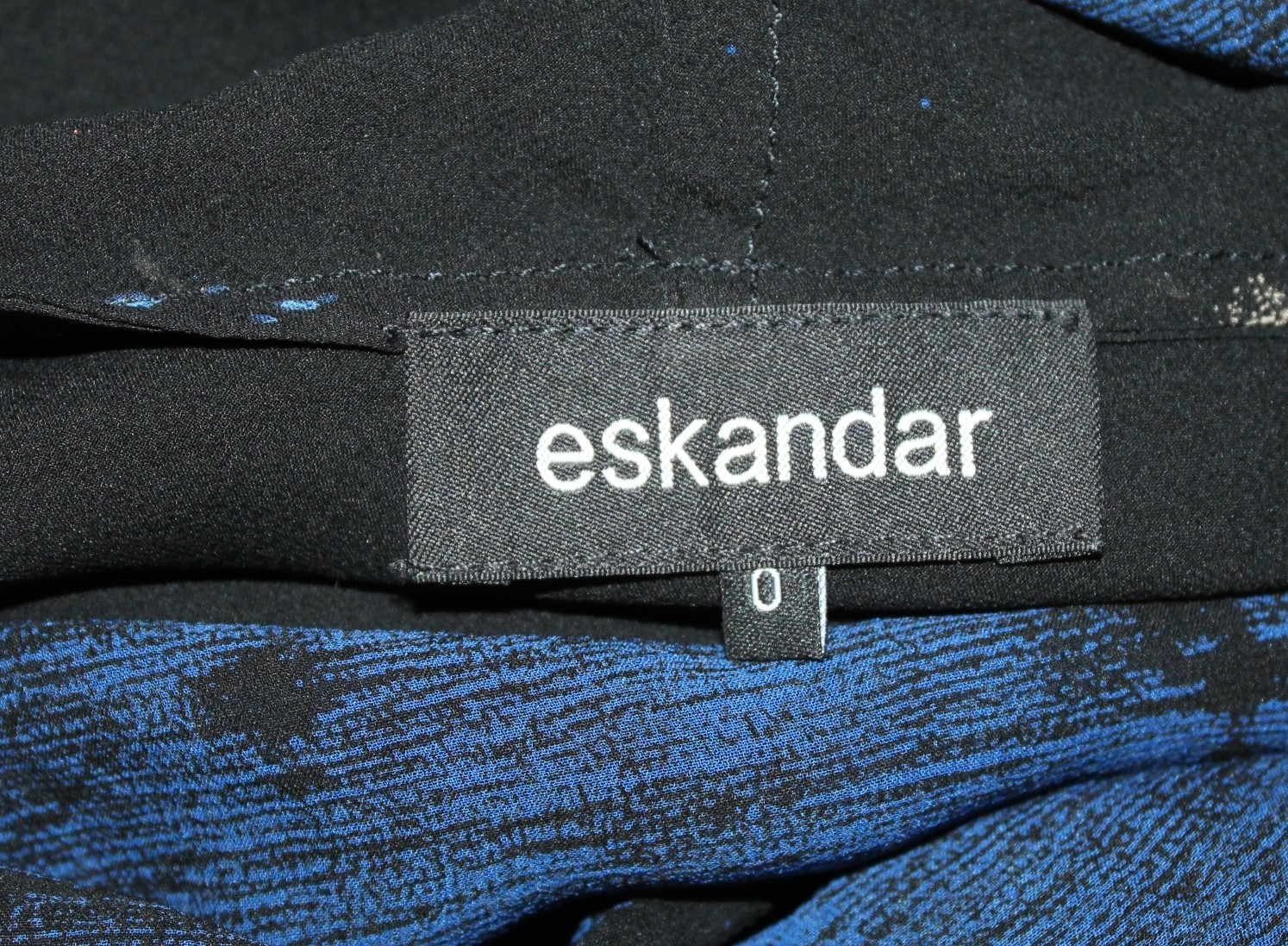 New Eskandar Sz 0 Silk Chiffon Flowing Black Blue Beige 27″Long Monk Cowl Top