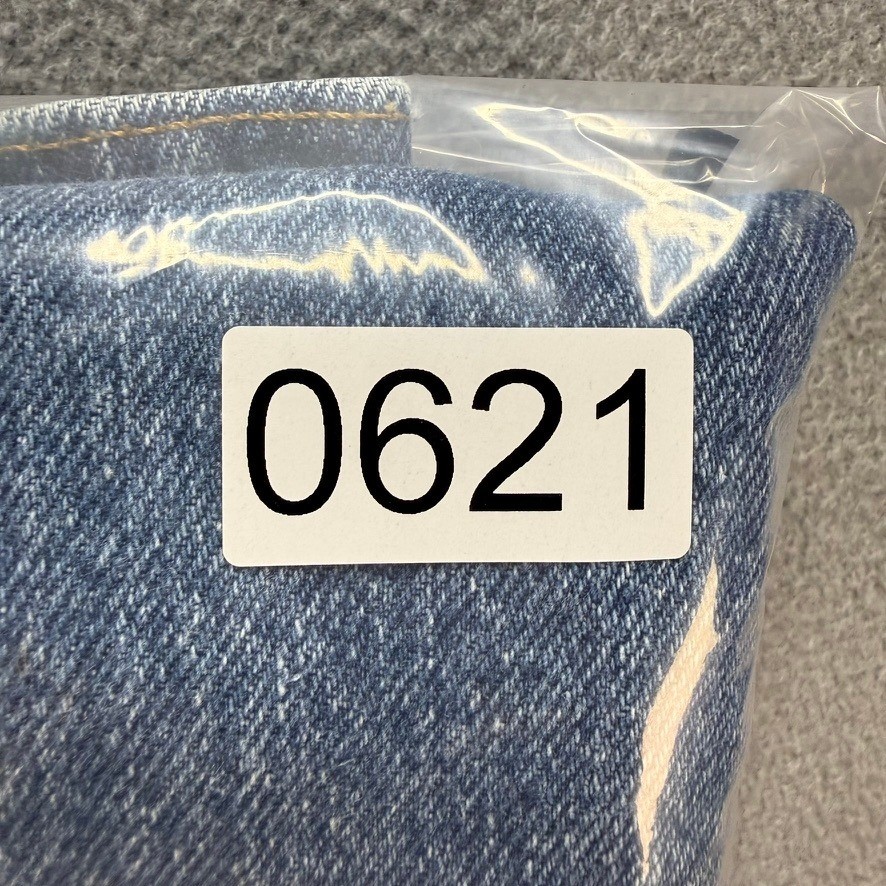 Levi Jeans Men 33×31 (FIT 32×29)Blue 550 Relaxed Fit Vintage 90s Made in USA