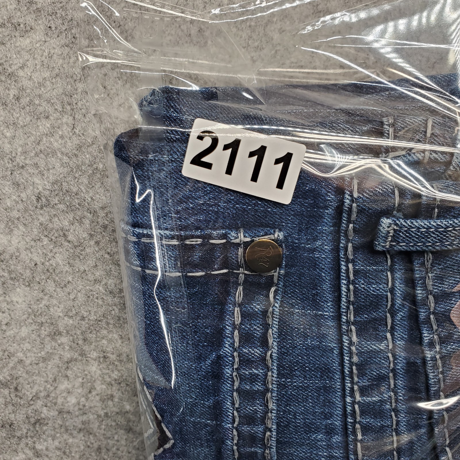 Rock 47 by Wrangler Jeans Men’s Size 36×32 Medium Blue Wash Slim Straight