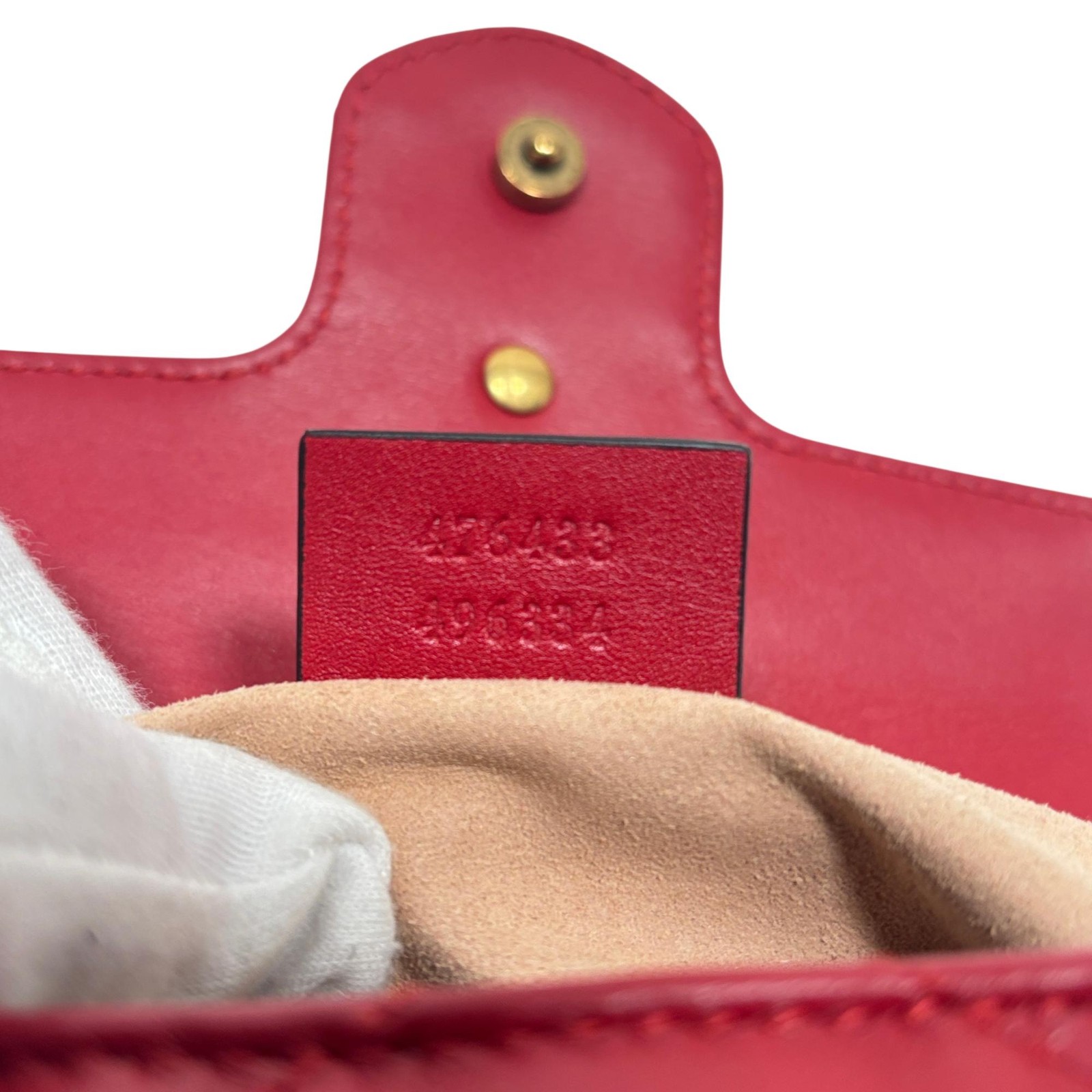 Gucci 476433 GG Marmont Matelassé Super Mini Shoulder Bag – 6.75″ x 4″ x 1.75″