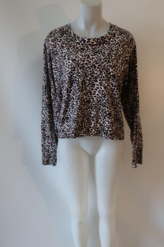Womens Sanctuary (Item-806) White Black Pink Animal Print Sweater L