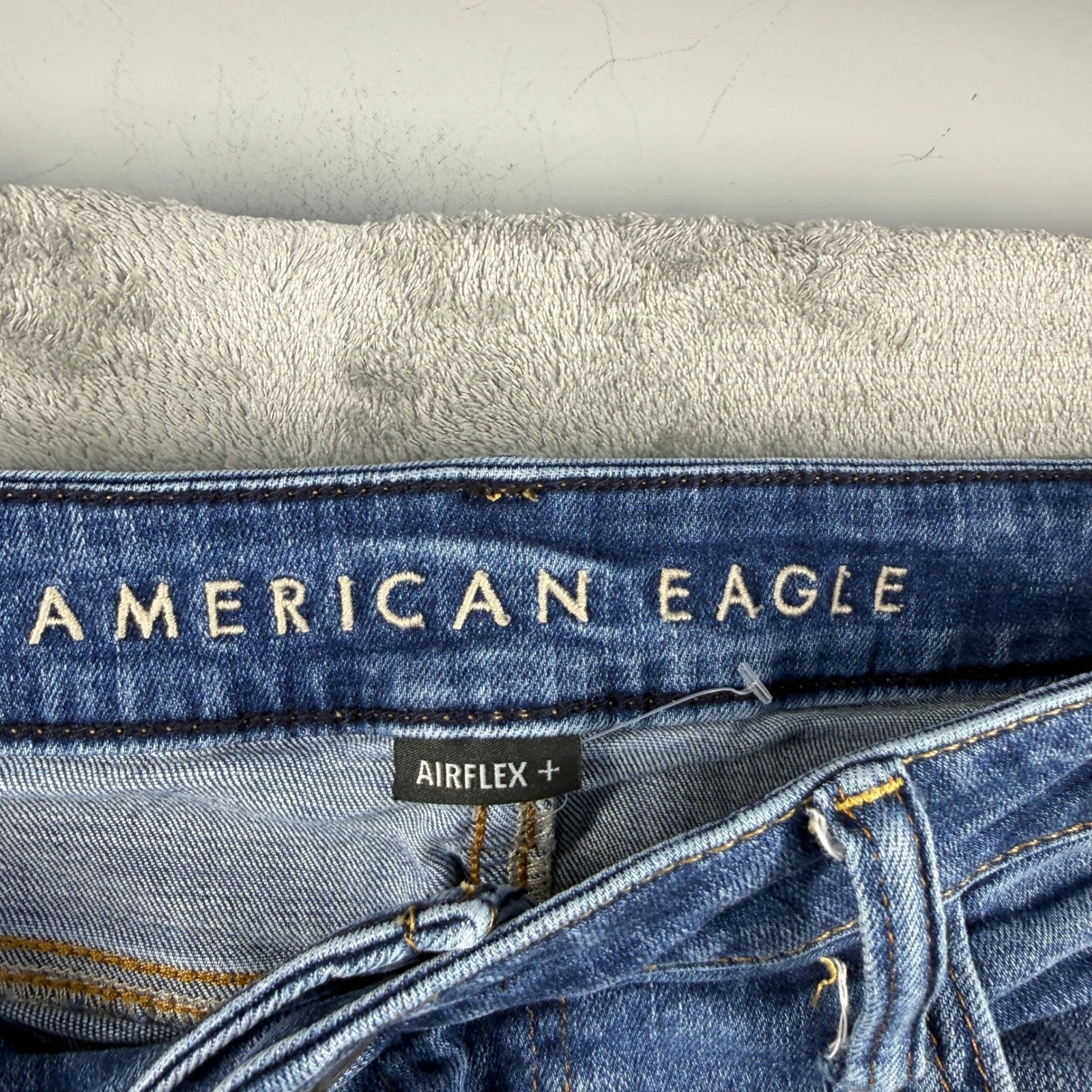 American Eagle Airflex+ Distressed Ripped Jeans Mens 36×30 Medium Wash Blue