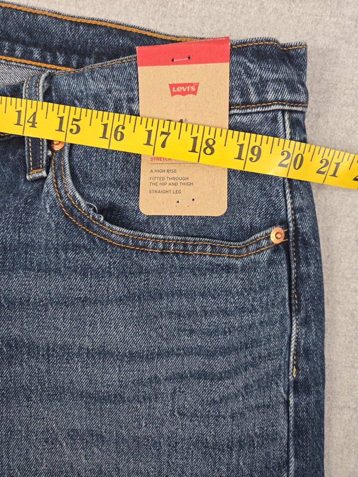 Levis Original 501 Womens Jeans 18W High Rise Button Fly Fitted Straight Leg NEW