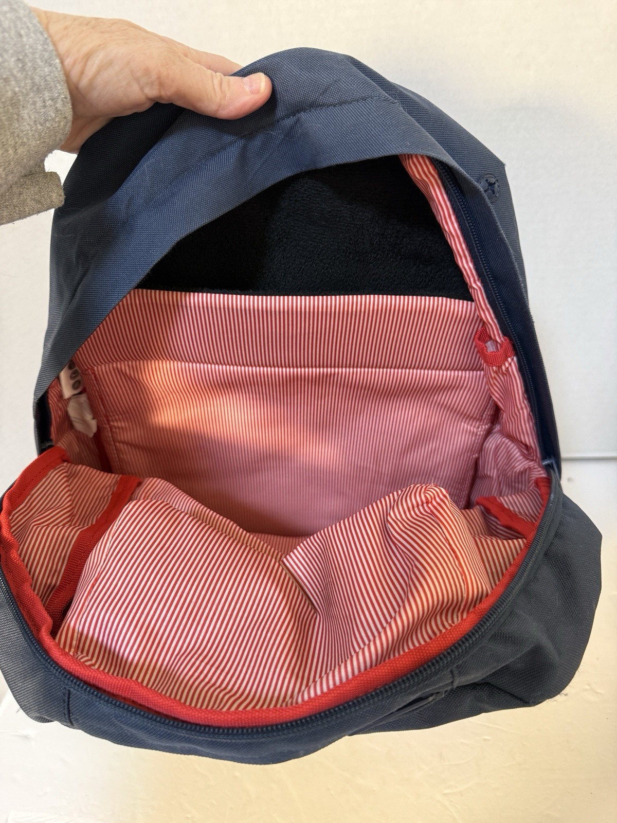 Herschel Pop Quiz Backpack Navy/Red/Cream NWOT