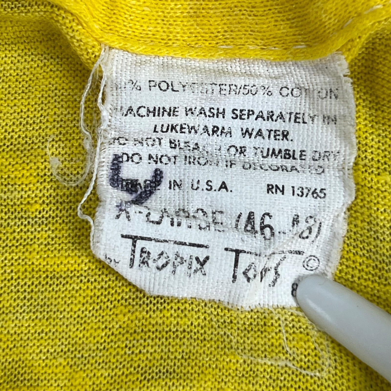 Vintage 80s Tropix Togs Florida Surfing Seahorse Graphic T-Shirt Yellow XL