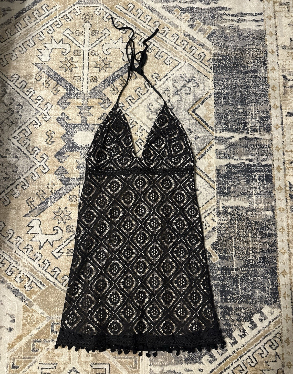 GB Black/Beige Lace Halter Black Dress Size S