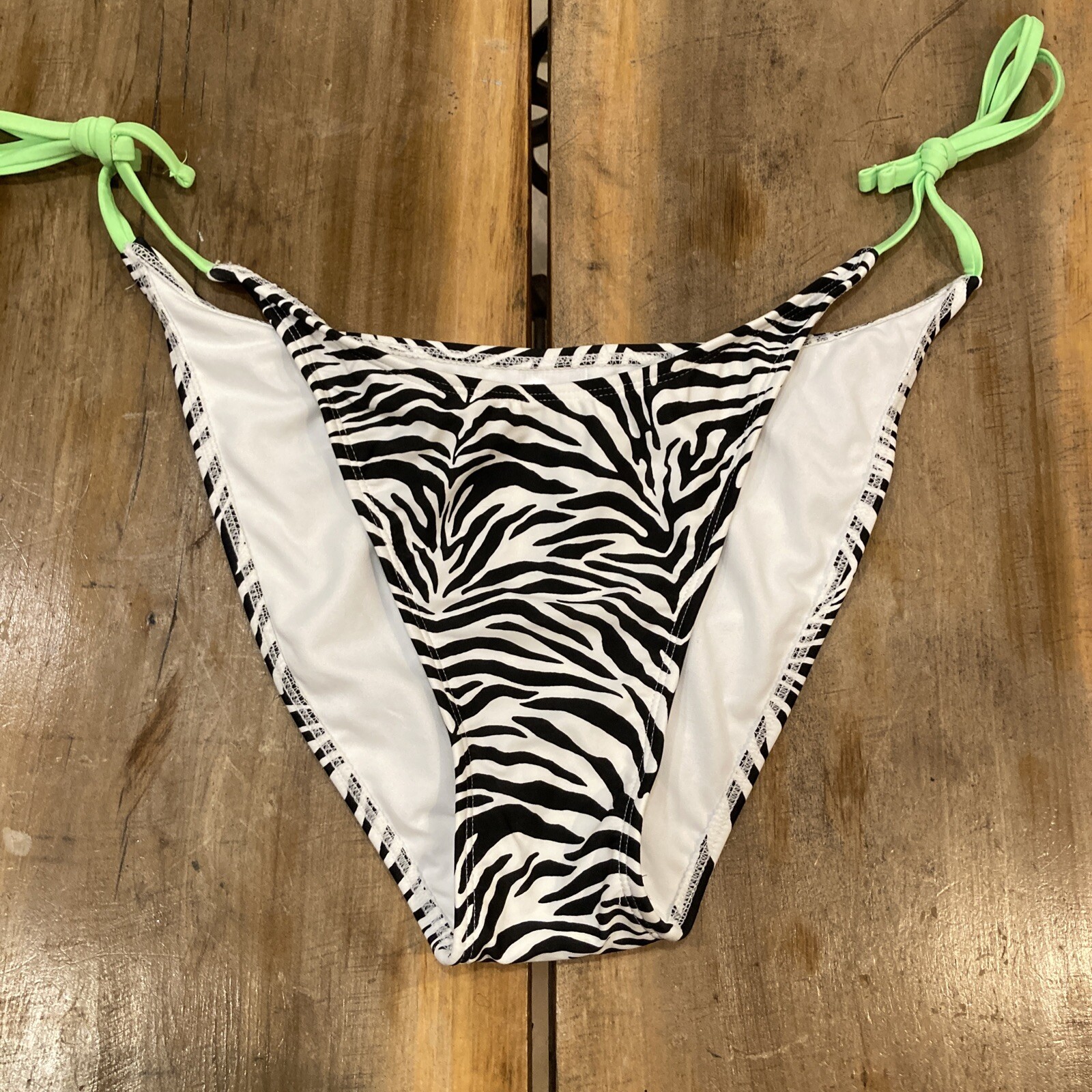 Xhilaration High Leg Scoop Waist Zebra Print Bikini Bottoms Size XL NWOT