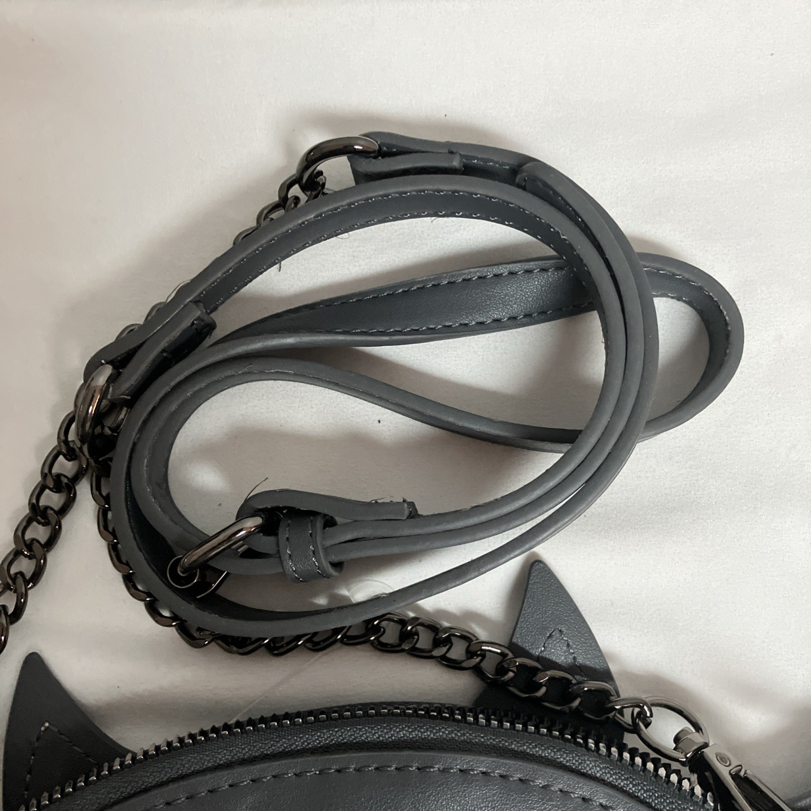 Betsey Johnson XO Bat Rhinestone Halloween Crossbody Bag Dark Gray EUC