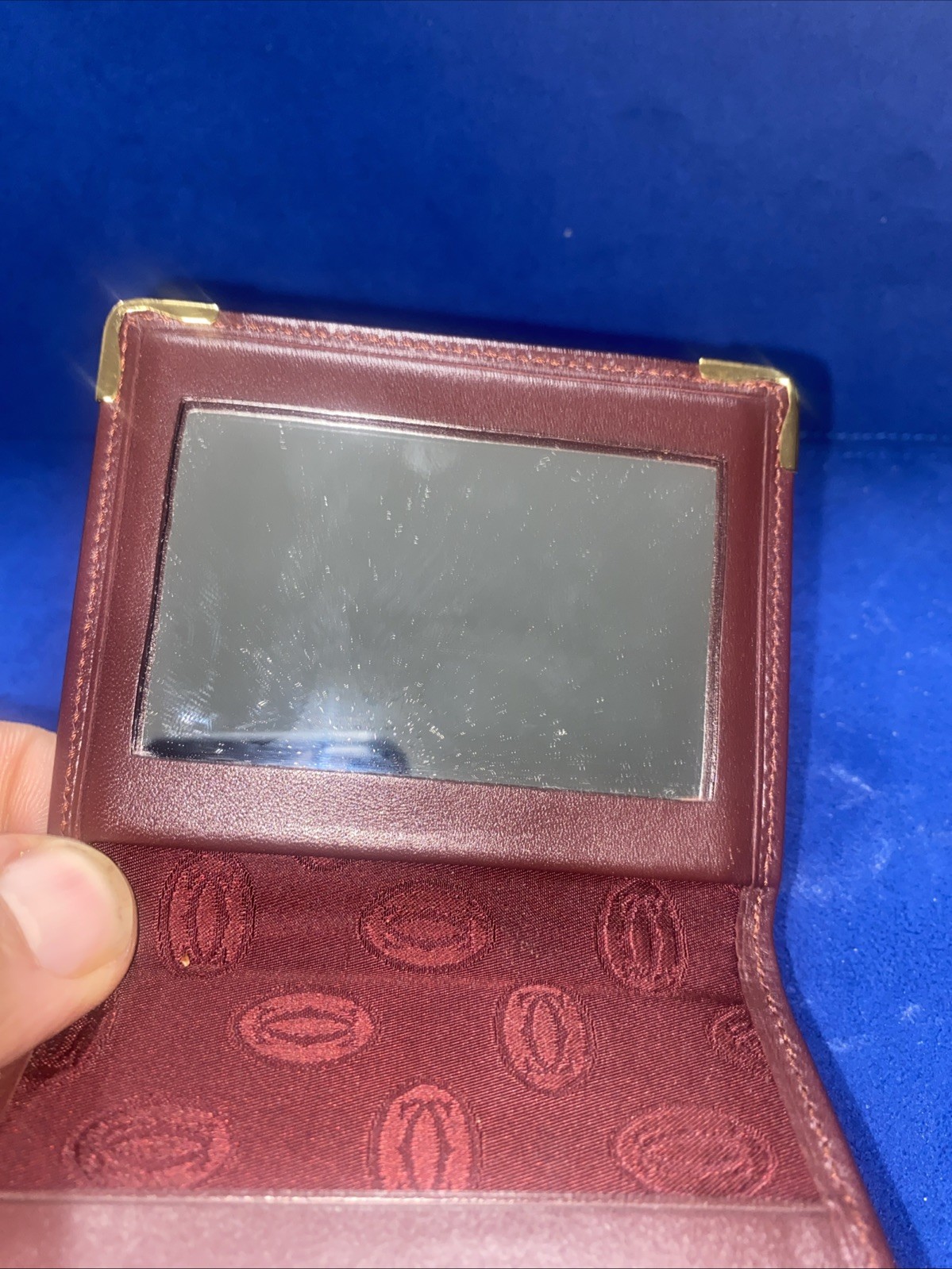 Cartier Authentic Bifold Mirror & Wallet Must de Cartier Bordeaux .