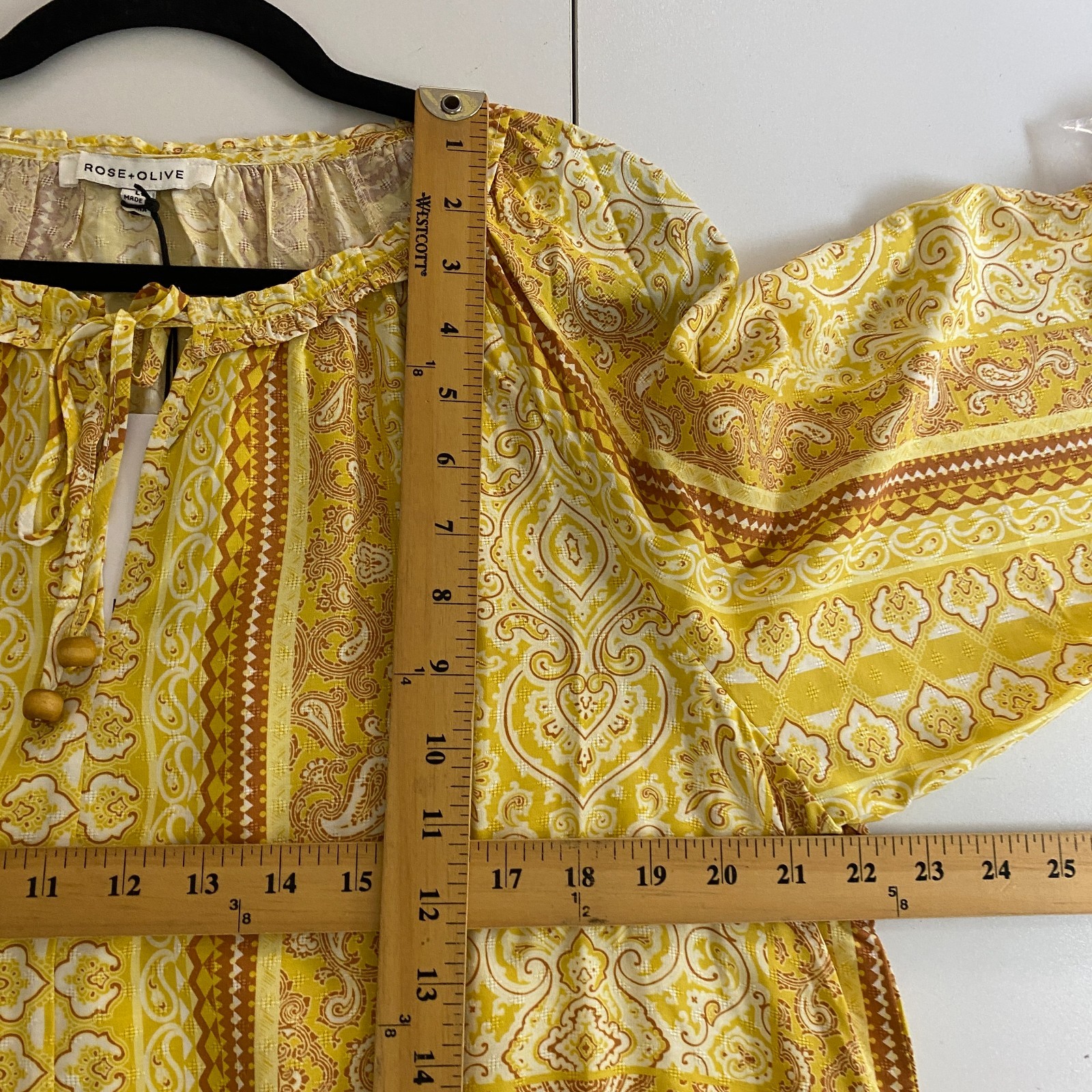 Rose + Olive Paisley Peasant Blouse Size Large Boho Tie Popover Yellow Rayon