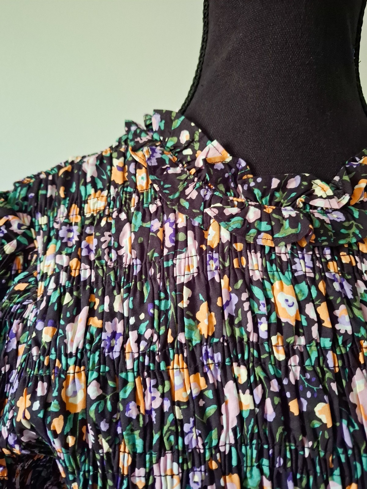 NWT Hyacinth House Small Samantha Floral Dress with Smocked Bodice Puff Sleeve