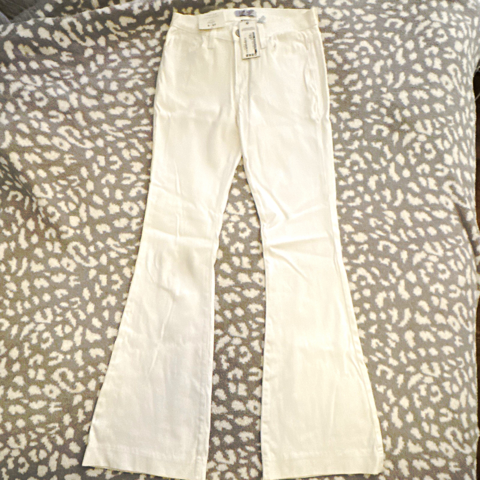 Judy Blue Women’s White Flared Stretch Denim Jeans 5-Pocket Mid Rise Size 5/27
