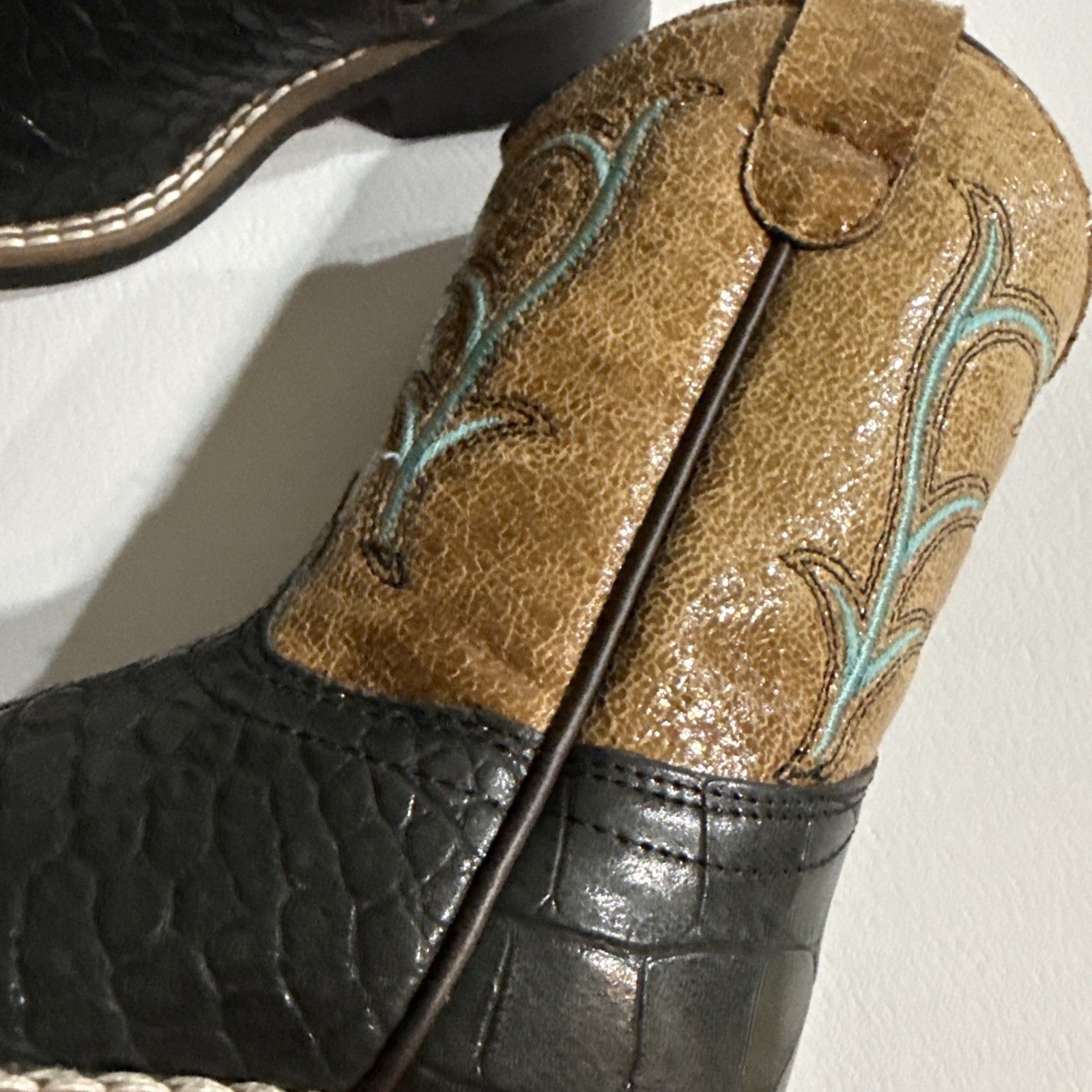 Old West Alligator Print Western Toddler Boots Size 5.5-D Black Brown EUC Cute!