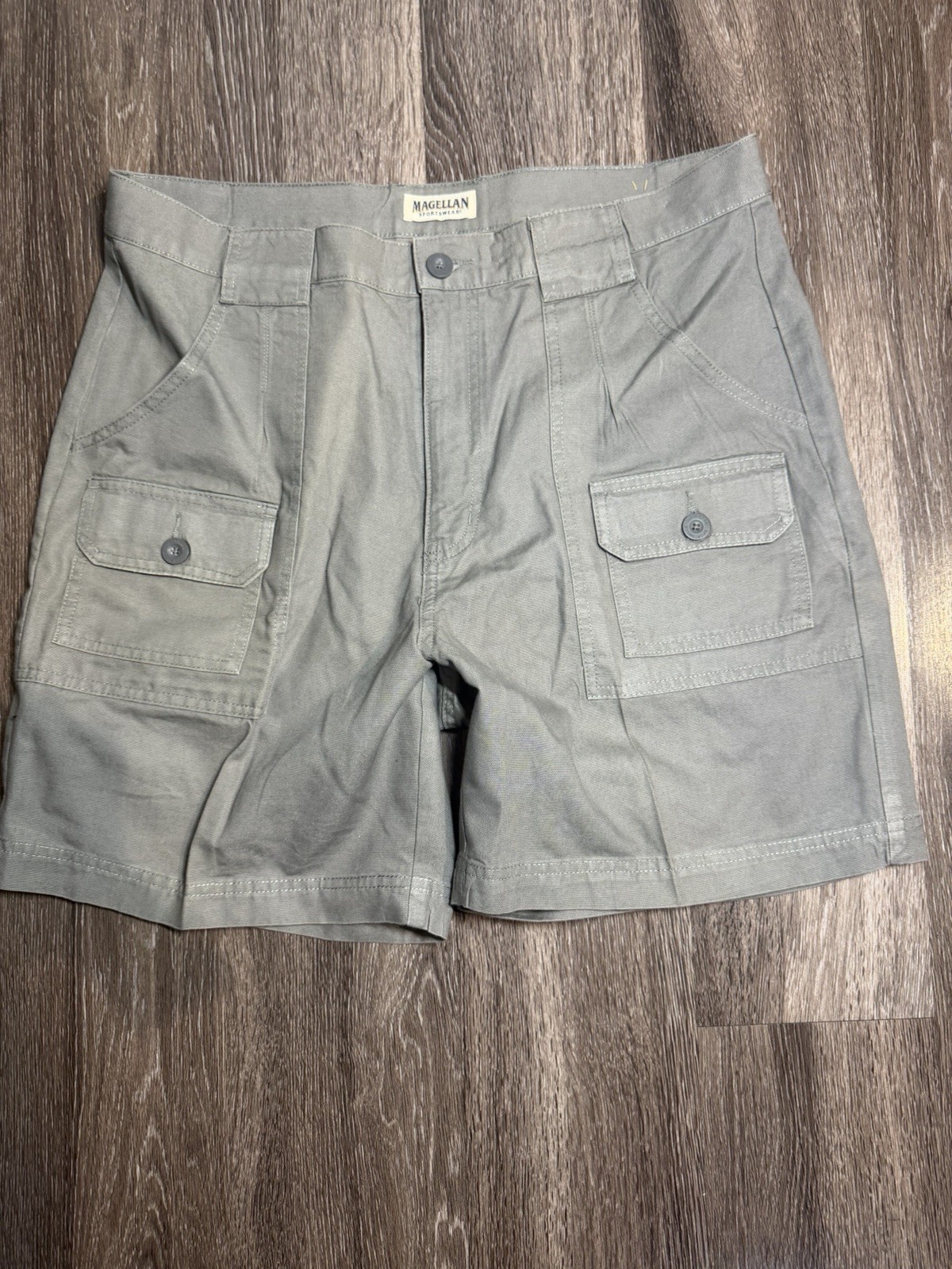 Magellan Sportswear Gray Canvas Cotton Cargo Short Flat Front Zip Pockets Sz 36