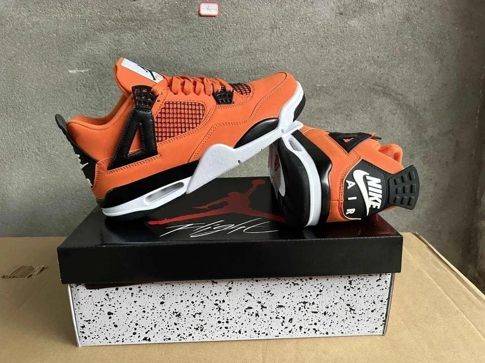 NEW Jordan 4 “Total Orange” Men’s Size US 7-12