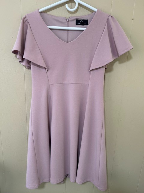 Ronni Nicole Mauve Flutter Sleeve Fit & Flare Cocktail Dress Size 8 Wedding Gues