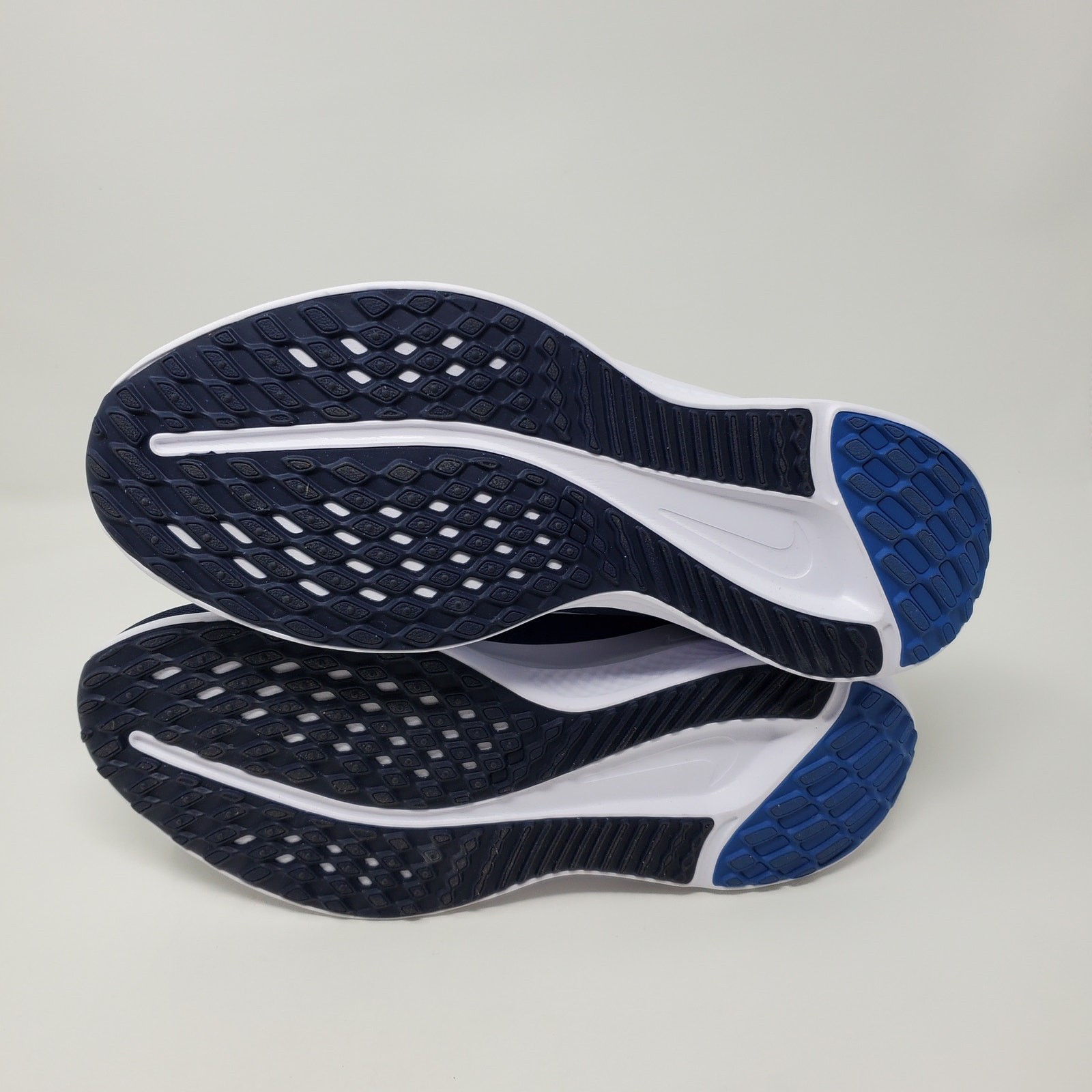 Nike Men’s Quest 5 Midnight Navy DD0204-400 Midnight/Navy Men’s Size 9.5