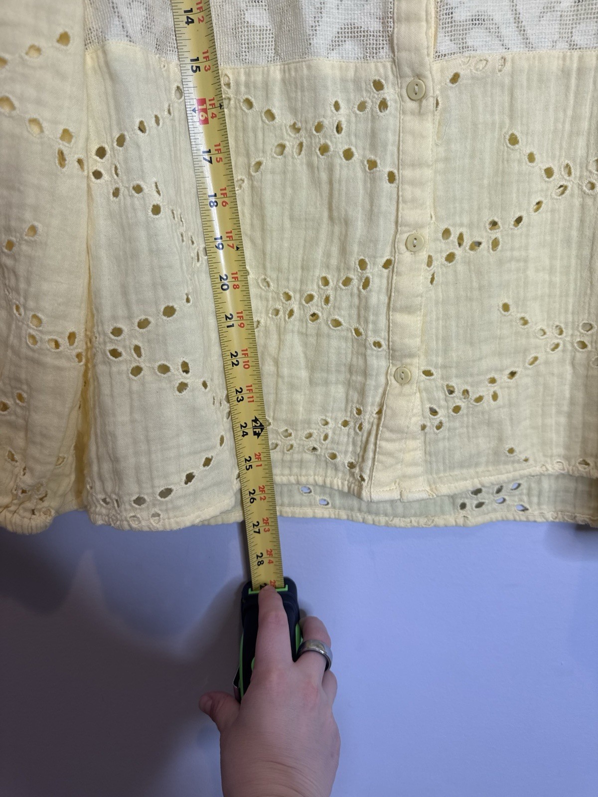 LOGO Lavish Eyelet Lace Blouse Butter Yellow Boho Cottagecore Button XL Spring