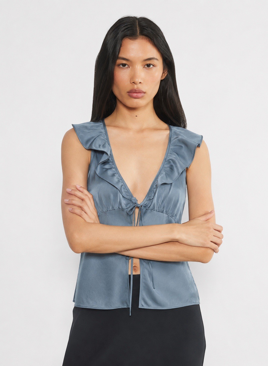 Aritzia Wilfred Women’s Tie-Front Dusky Blue Blouse Size L